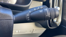 Volvo Xc40 2.0 B4P Inscription Pro 5dr Auto Petrol Estate